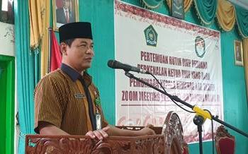 Dharma Wanita Berperan Penting Dalam Menunjang Tugas Suami