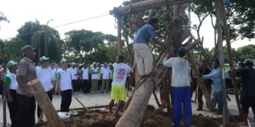 Peduli Lingkungan, Pegawai Kementerian Agama Tanam Satu Miliar Pohon