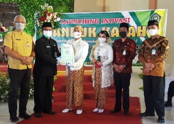 Tanduk Katah, Pengantin Langsung Dapat KTP Dan KK Baru Usai Akad Nikah