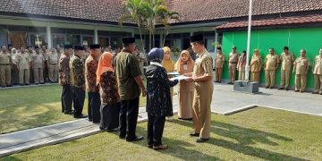 Ini Pesan Kakankemenag Saat Melepas ASN Purna Tugas