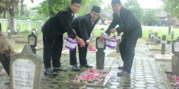 Ziarah Tabur Bunga, Kenang Perjuangan Pahlawan