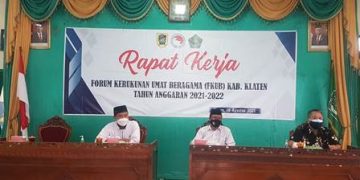 Kakankemenag, Perbedaan Agama Tidak Menjadi Penghalang Untuk Berinteraksi Sosial Dalam Menanggulangi Covid 19