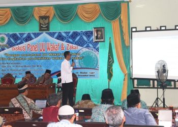 Diskusi Panel MUI Klaten peningkatan produktifitas wakaf dan zakat
