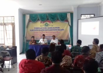Guru Adalah Pelayanan Yang Baik Bagi Siswa