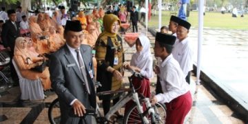 Peringati HAB ke 73, Kemenag Klaten Salurkan Bantuan Pada Siswa Miskin