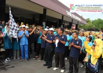 Bupati Lepas Jalan Sehat HAB ke 74 Kemenag Klaten