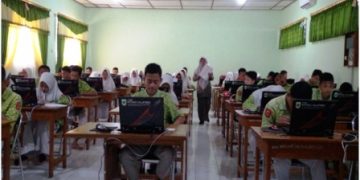 MTsN 1 Klaten Gelar USBN-BK