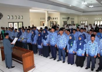 68 PNS K2 Kemenag Klaten Disumpah