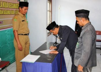 Serah terima jabatan Kepala KUA