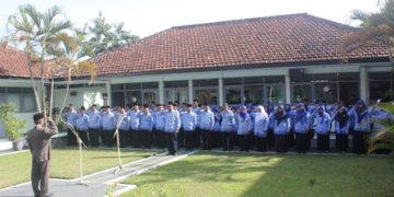 Upacara Bendera HUT RI ke 72