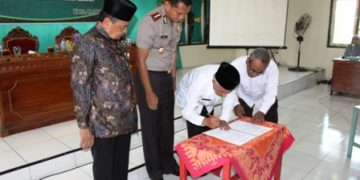 Tolak Radikalisme dan Terorisme