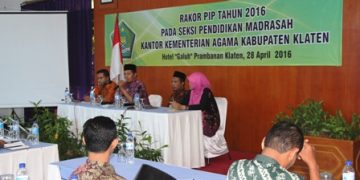 PIP Madrasah membantu siswa dari keluarga kurang mampu