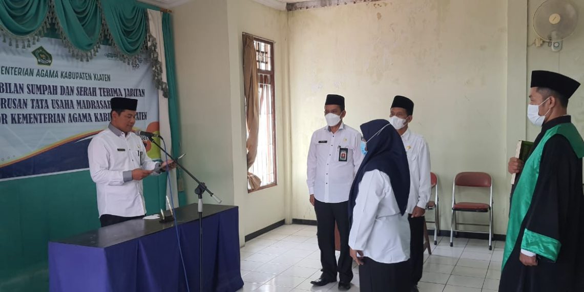 Lantik Kepala Urusan TU, Ini Pesan Kakankemenag Klaten