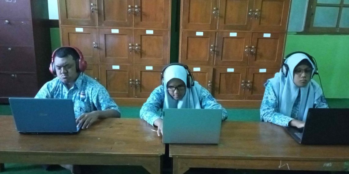Asesmen Madrasah, Semangat Luar Biasa Siswa Disabilitas Tuna Netra MAN 2 Klaten