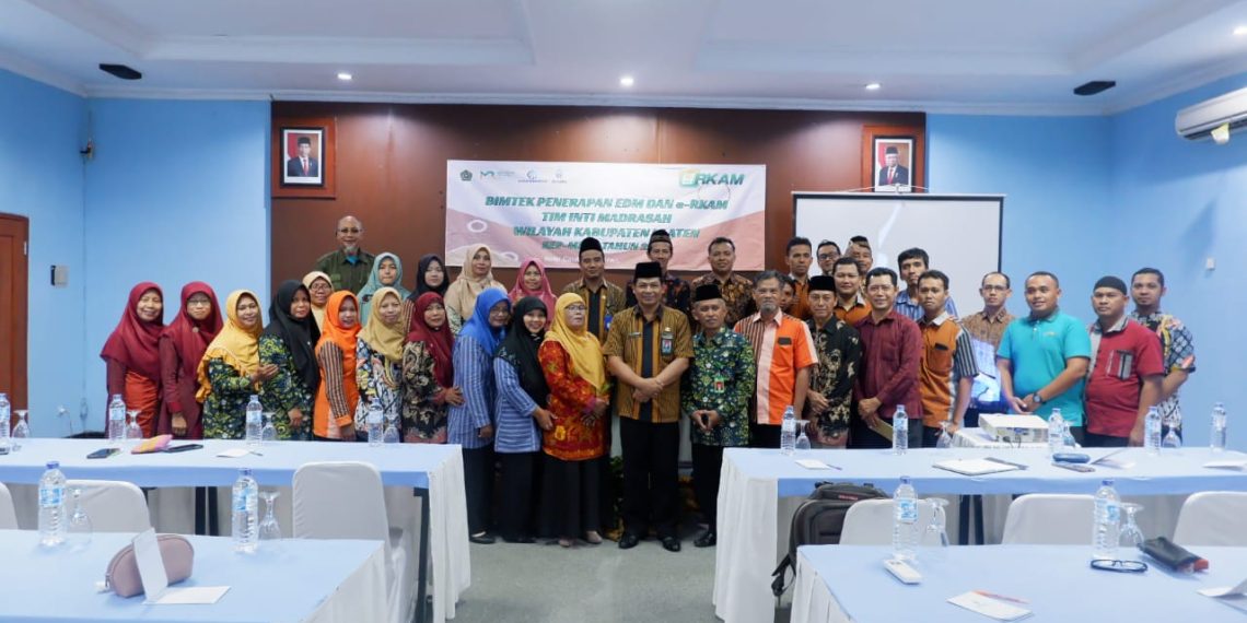 Bimtek Penerapan EDM dan e-RKAM, Upaya Tingkatkan Mutu Pendidikan Madrasah