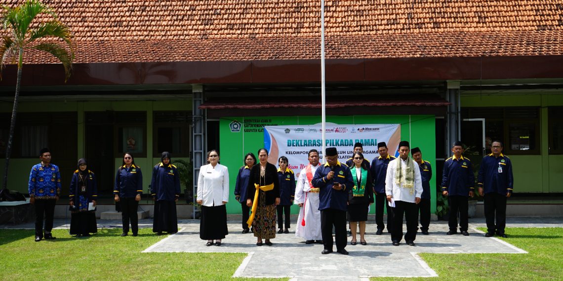 Penyuluh Agama dari Lintas Agama Menyatakan Ikrar Mengikuti Deklarasi Pilkada Damai