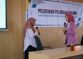 PELATIHAN PELAYANAN PRIMA DI LINGKUNGAN KANTOR KEMENTERIAN AGAMA KLATEN