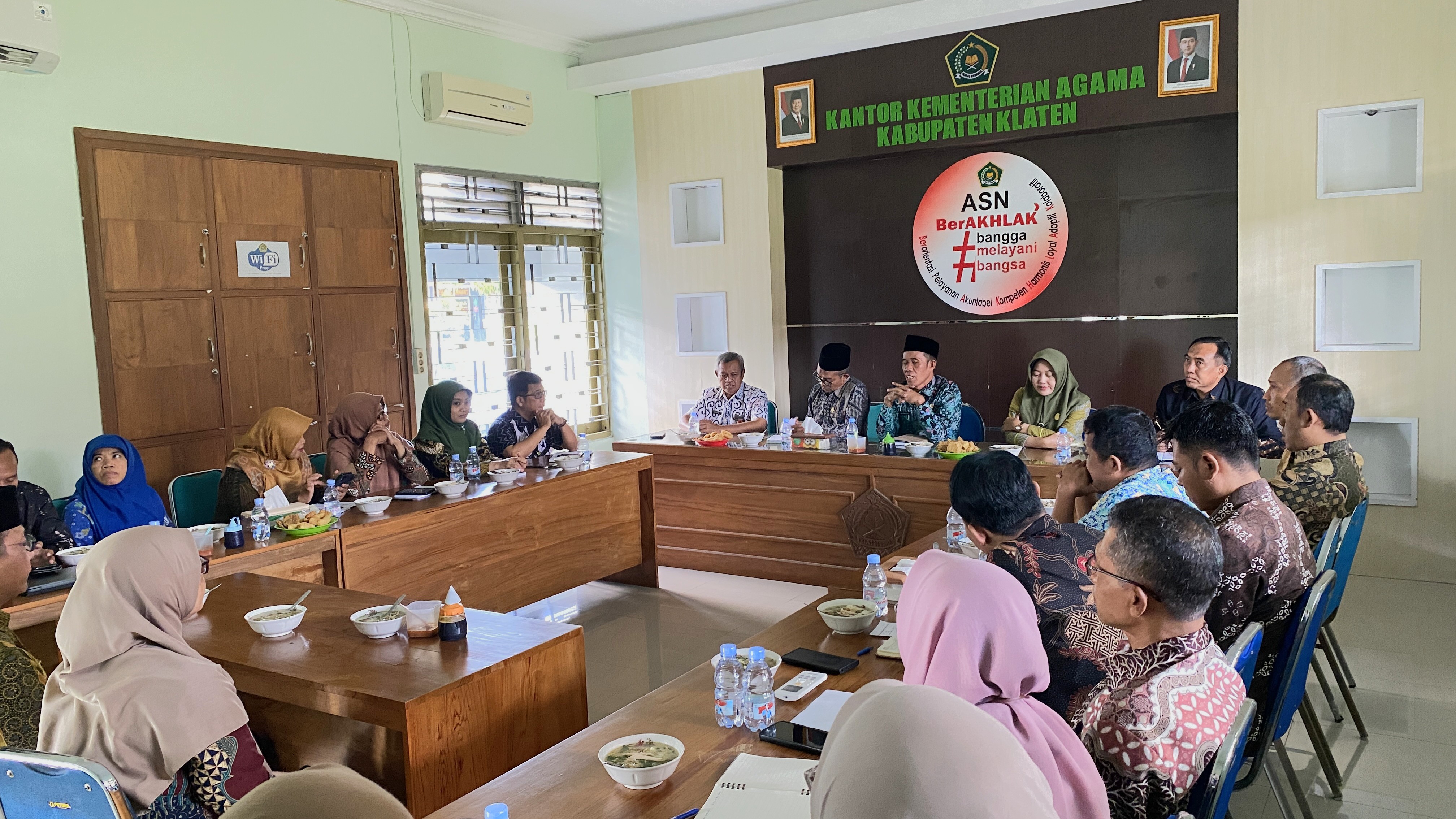 Penguatan Layanan untuk Masyarakat