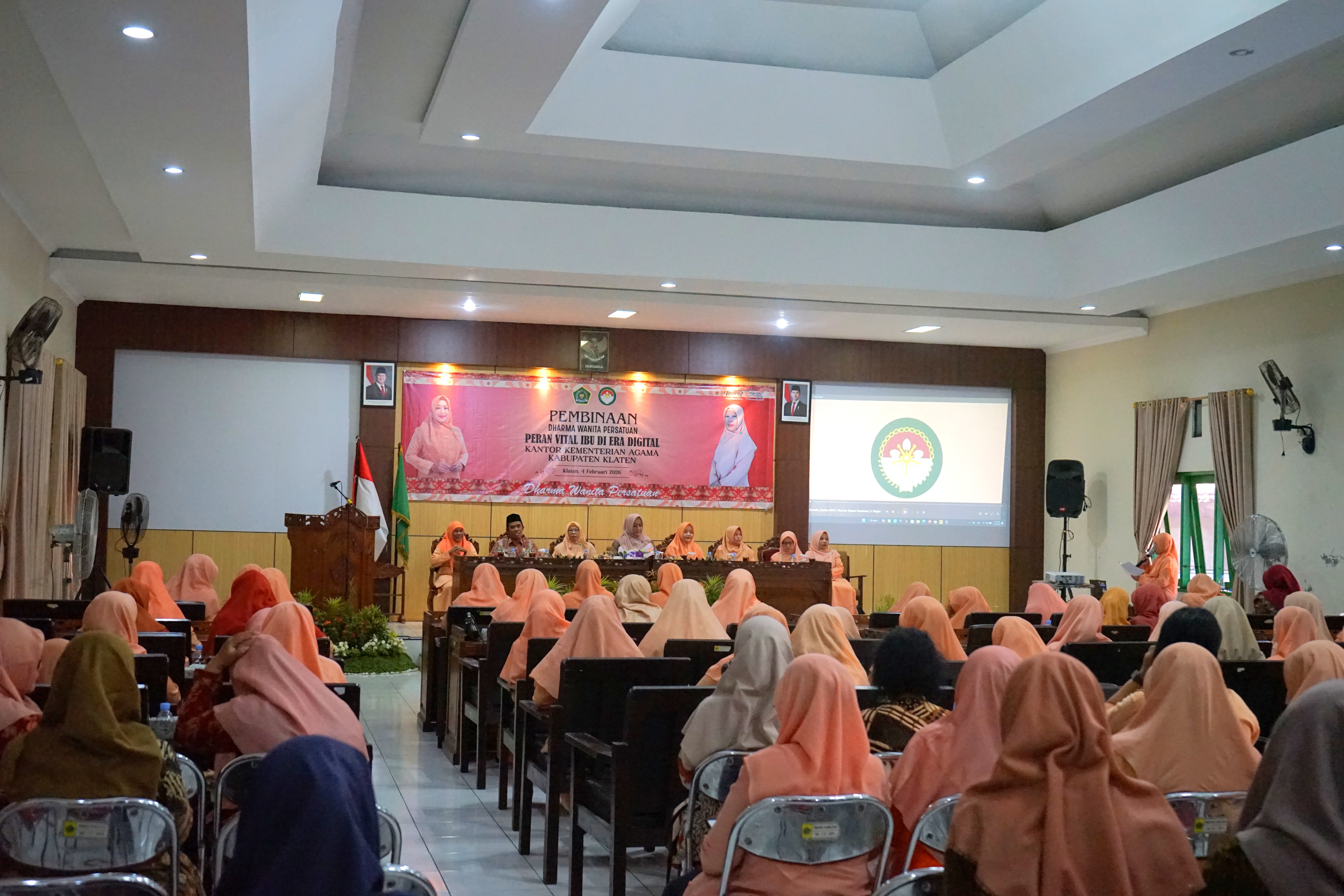 Peran Ibu di Era Digital, Perkuat Ketahanan Keluarga